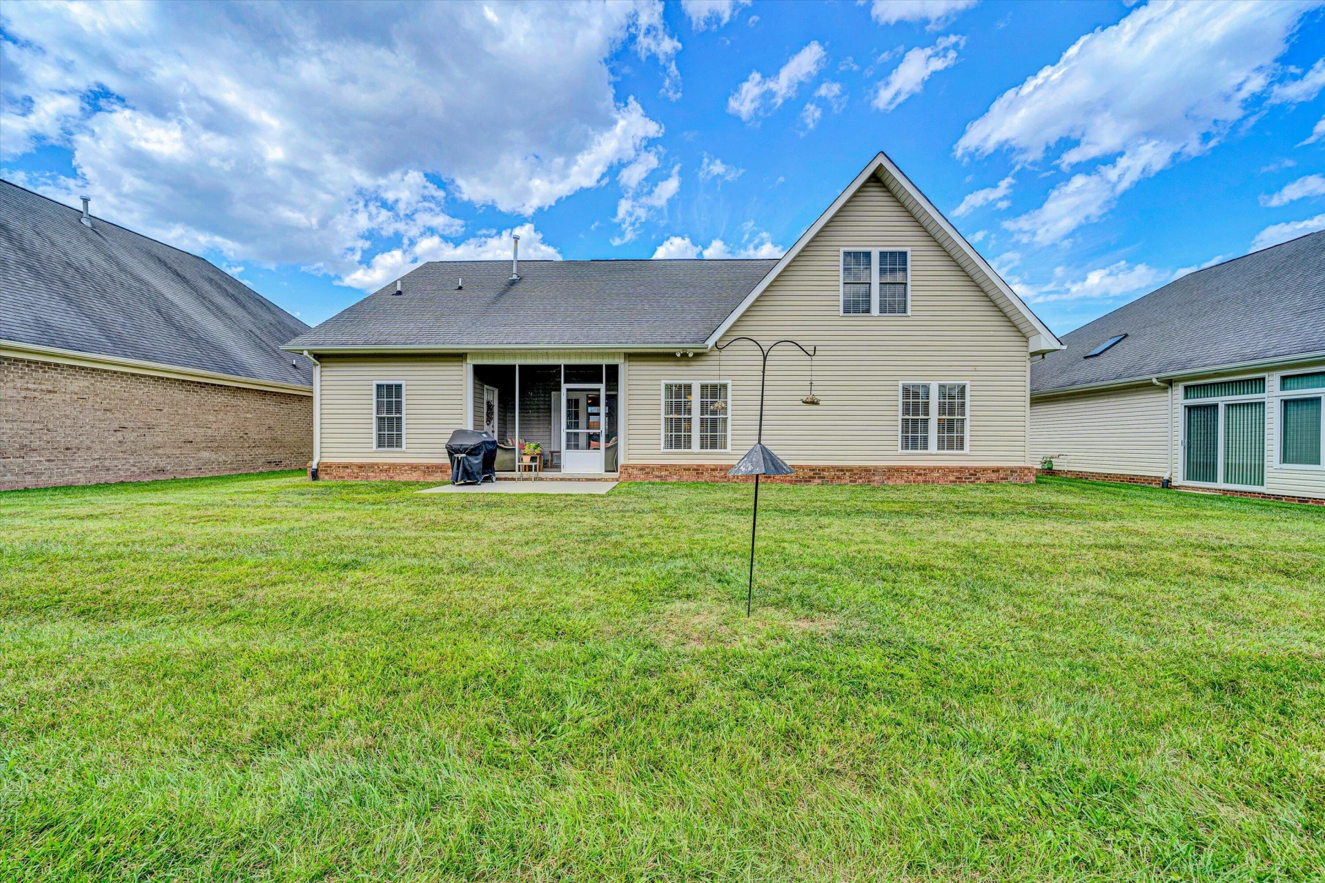 2027 River Ridge CT - Photo 40