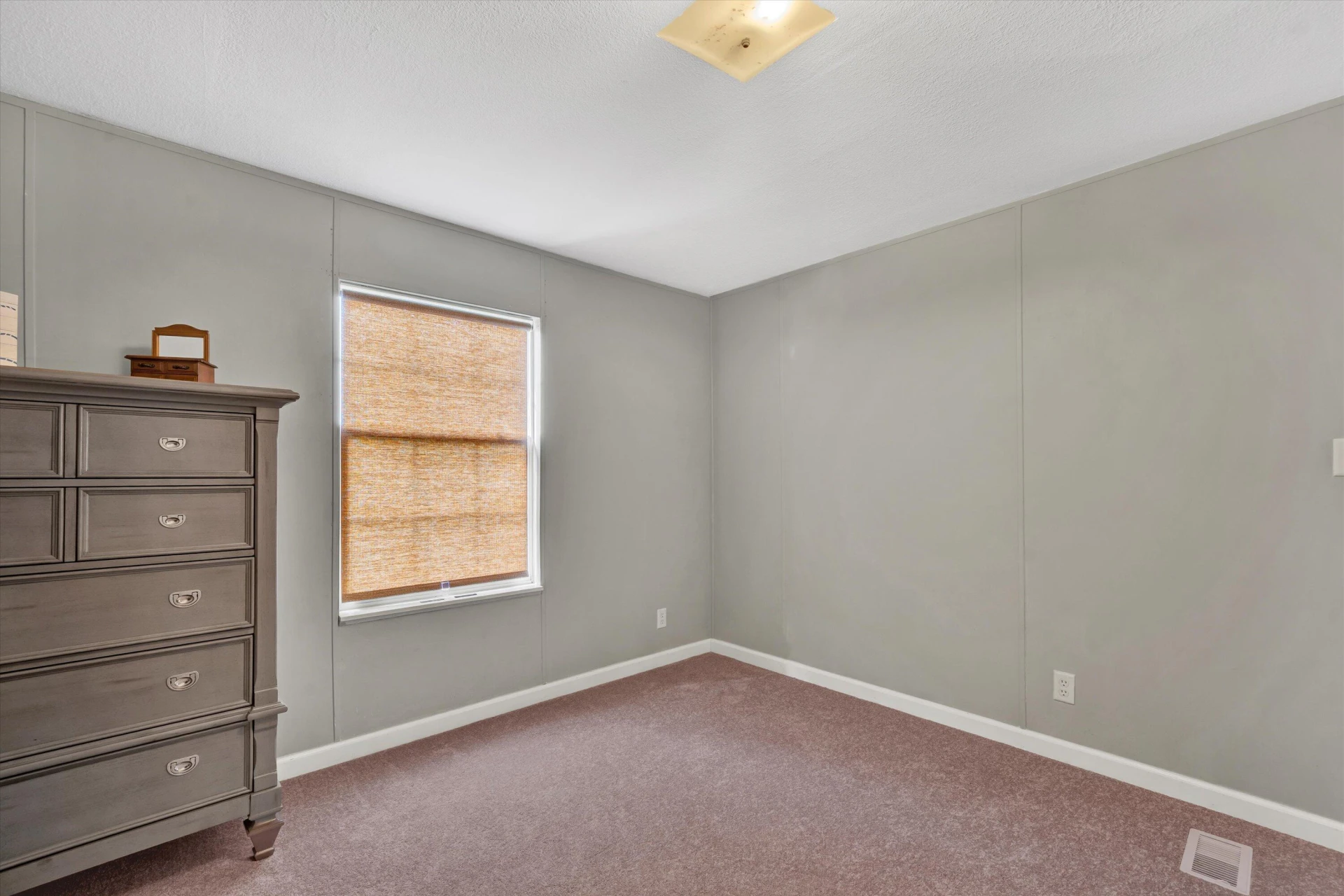 670 Lucy Wade RD - Photo 25