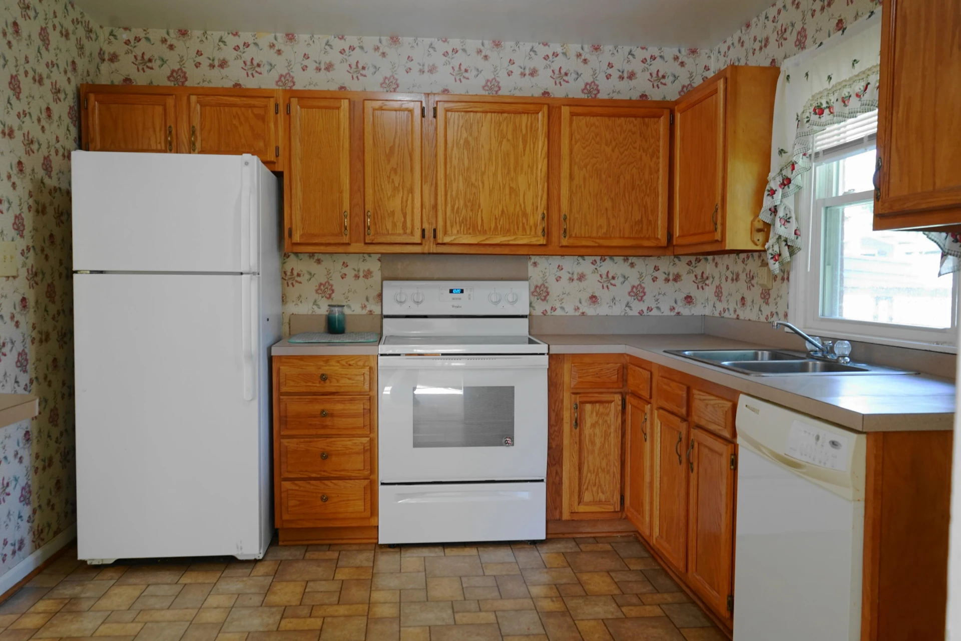 5231 Springlawn AVE - Photo 10