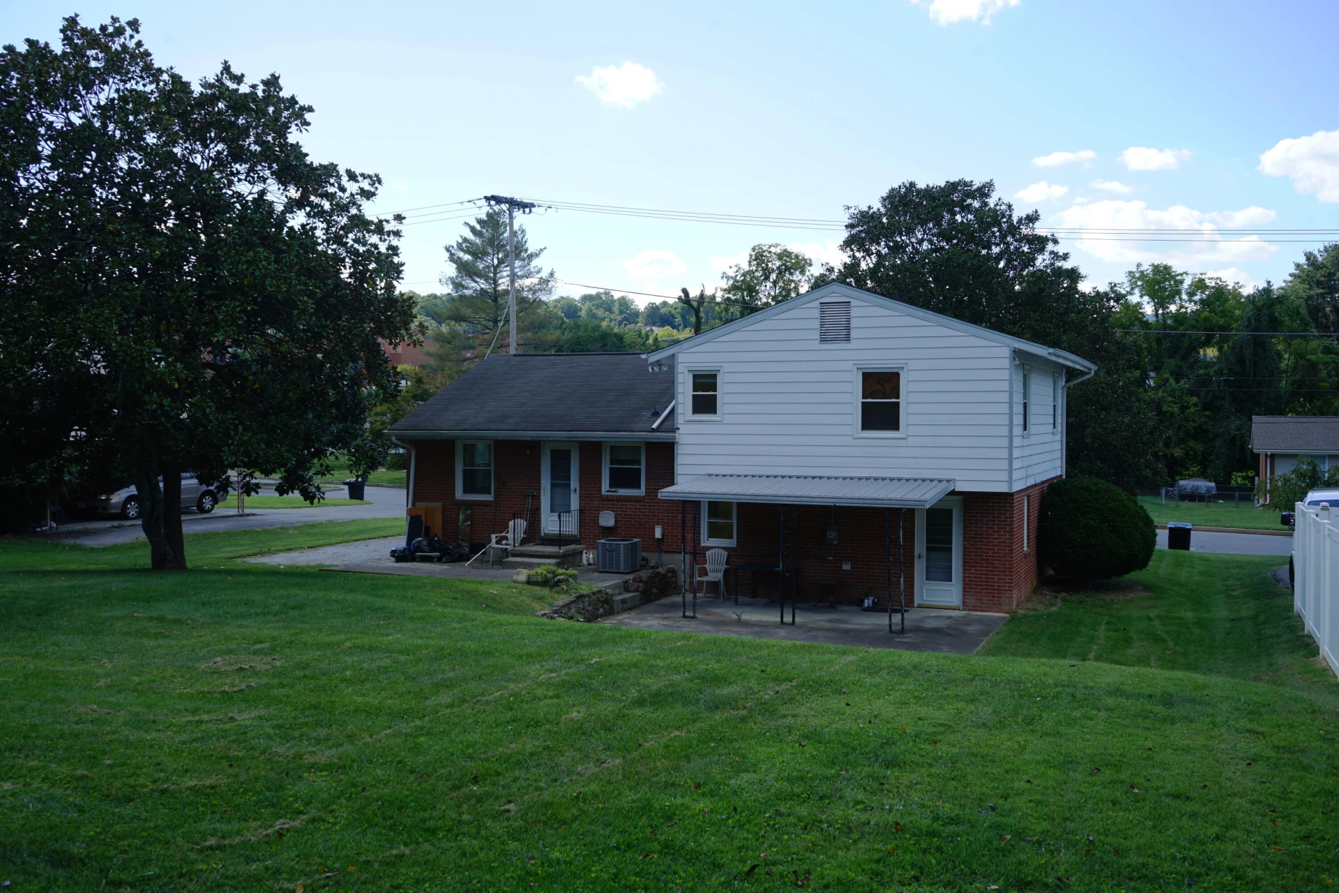 5231 Springlawn AVE - Photo 2