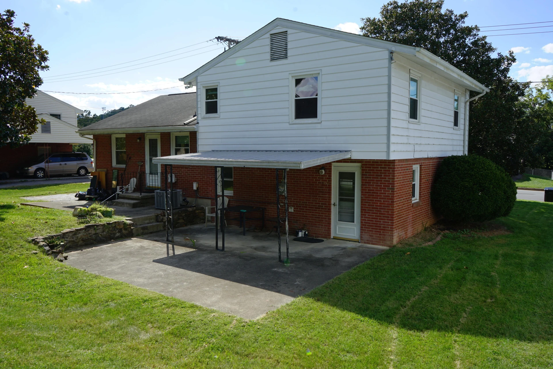 5231 Springlawn AVE - Photo 4