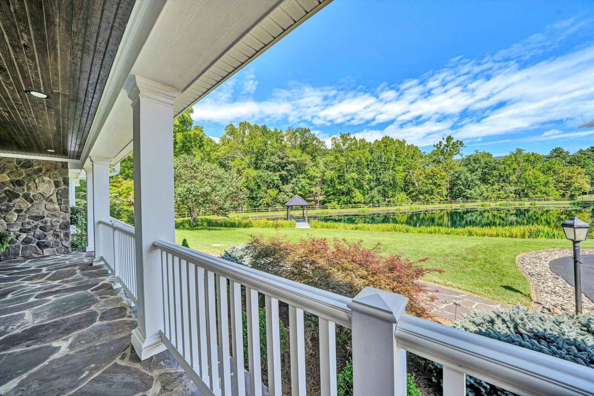 184 Abbott Valley DR - Photo 12