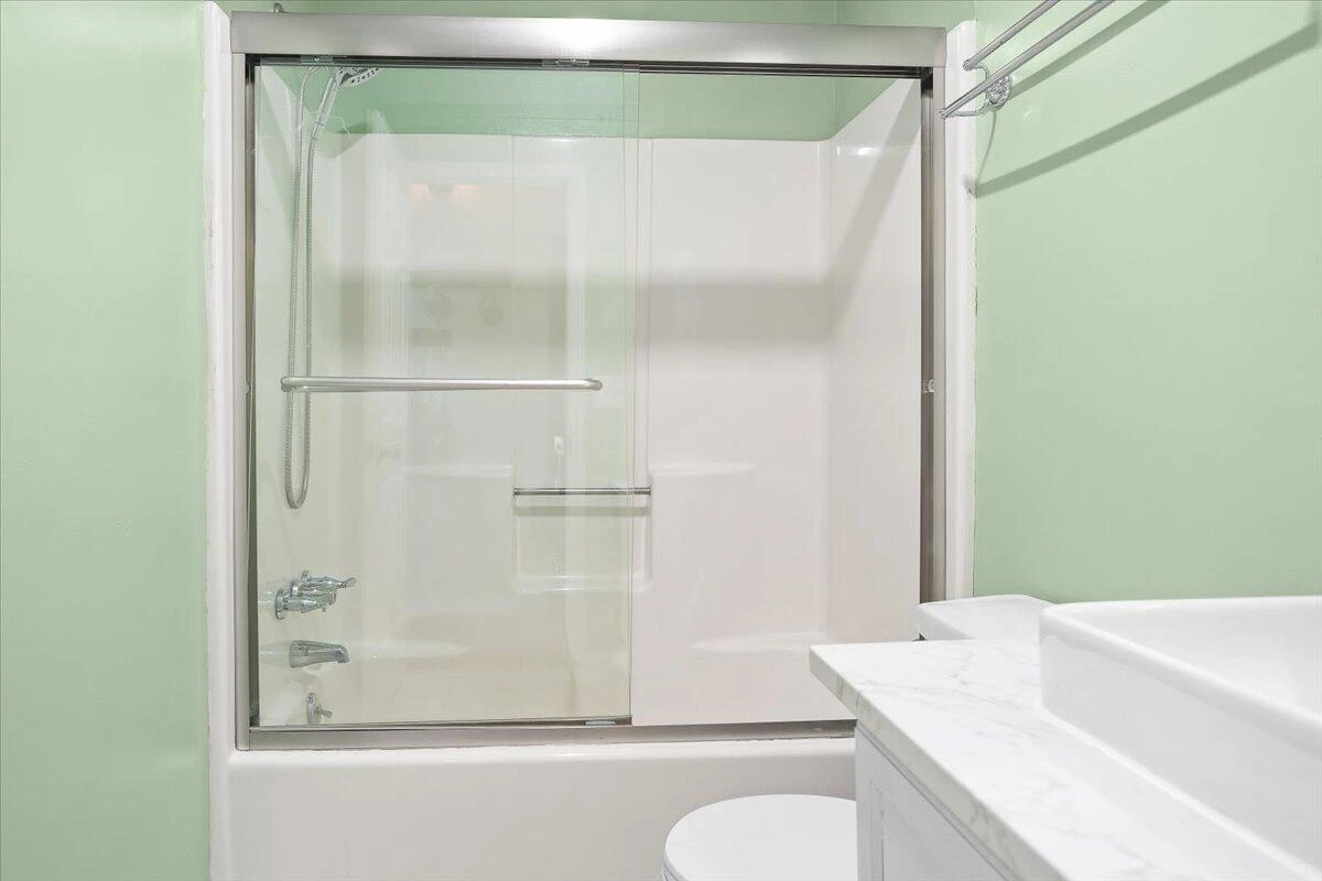 165 Poplar DR - Photo 18