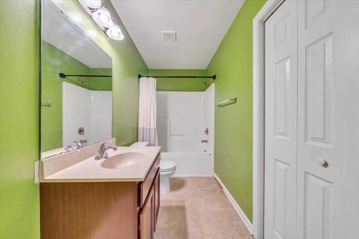 548 Old Fort RD - Photo 12