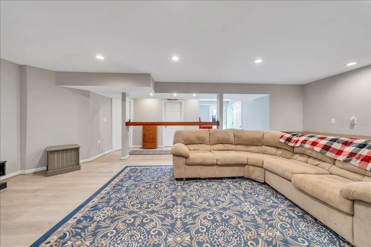 548 Old Fort RD - Photo 15