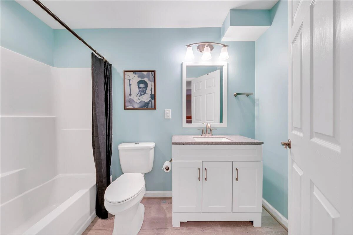 548 Old Fort RD - Photo 16