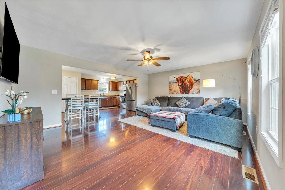 548 Old Fort RD - Photo 6