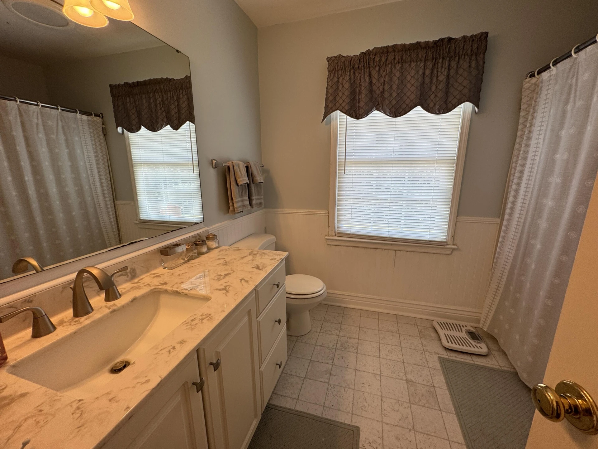 2876 Tulip LN - Photo 8