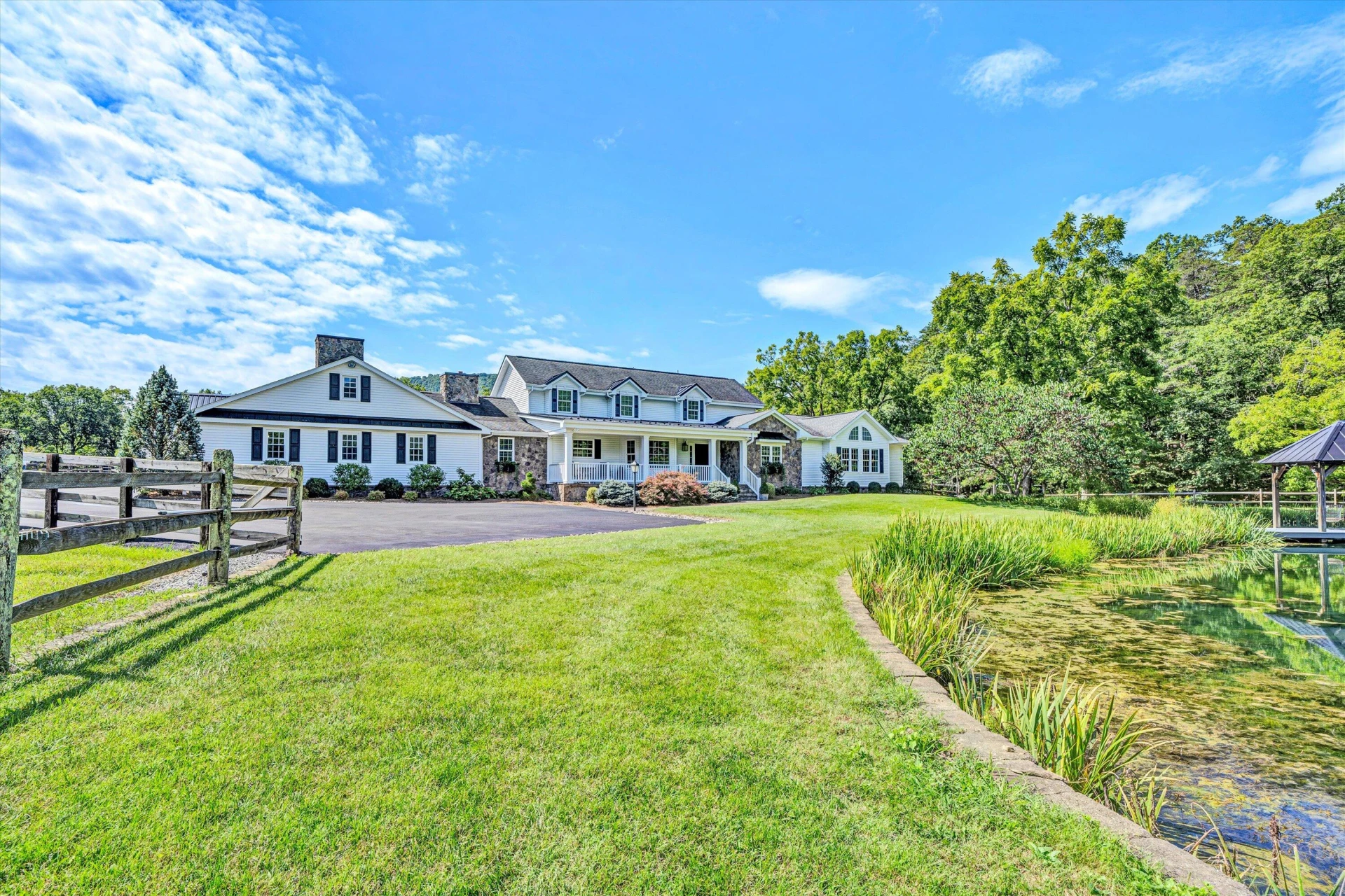 184 Abbott Valley DR - Photo 4