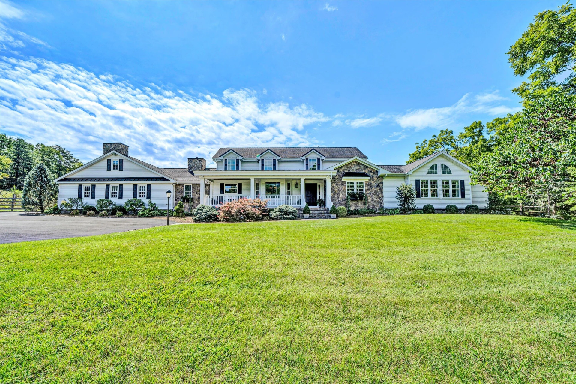184 Abbott Valley DR - Photo 5