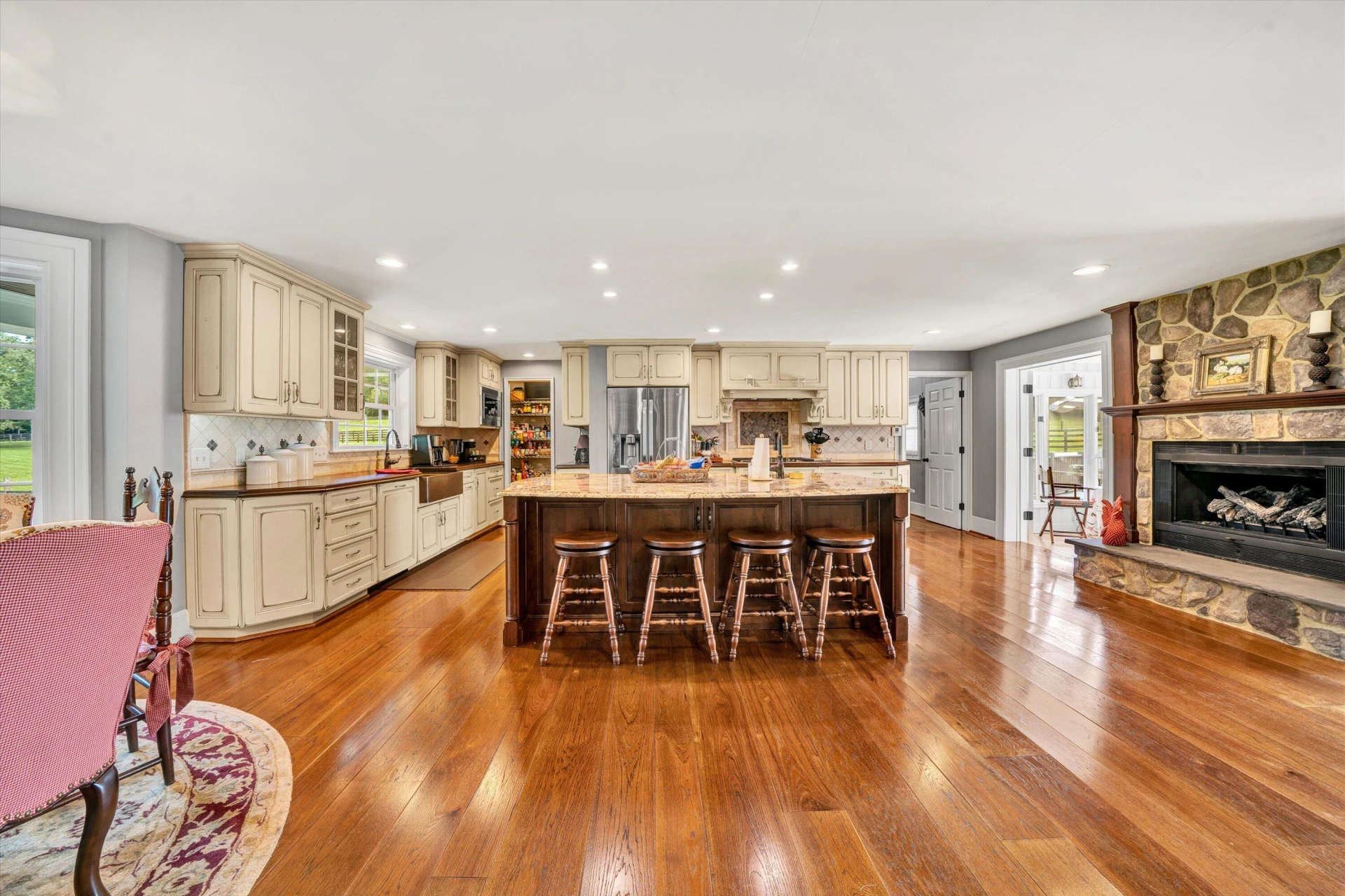 184 Abbott Valley DR - Photo 51