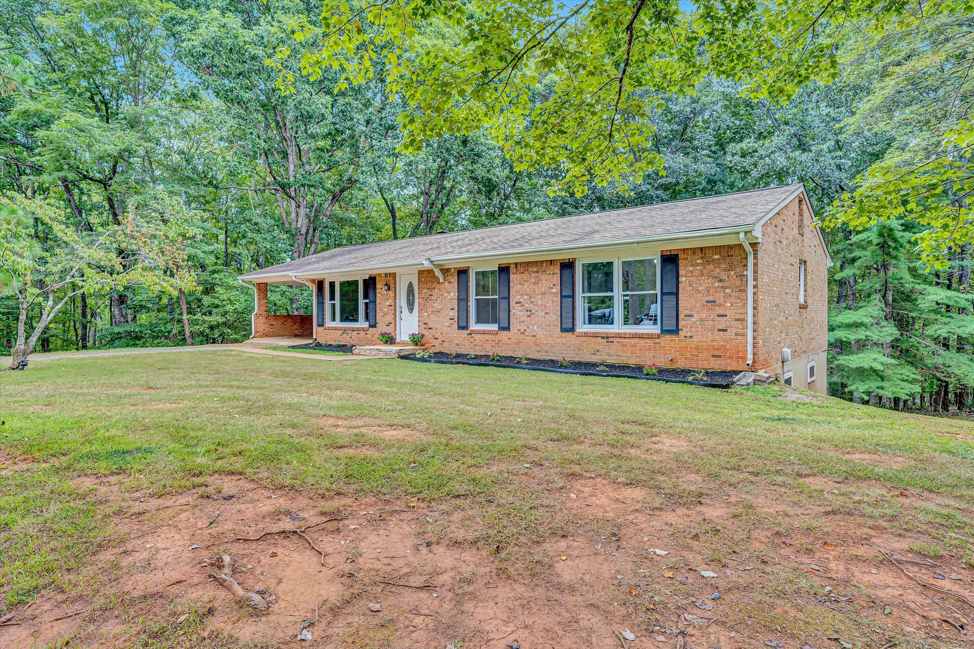 146 PINEVIEW DR - Photo 5