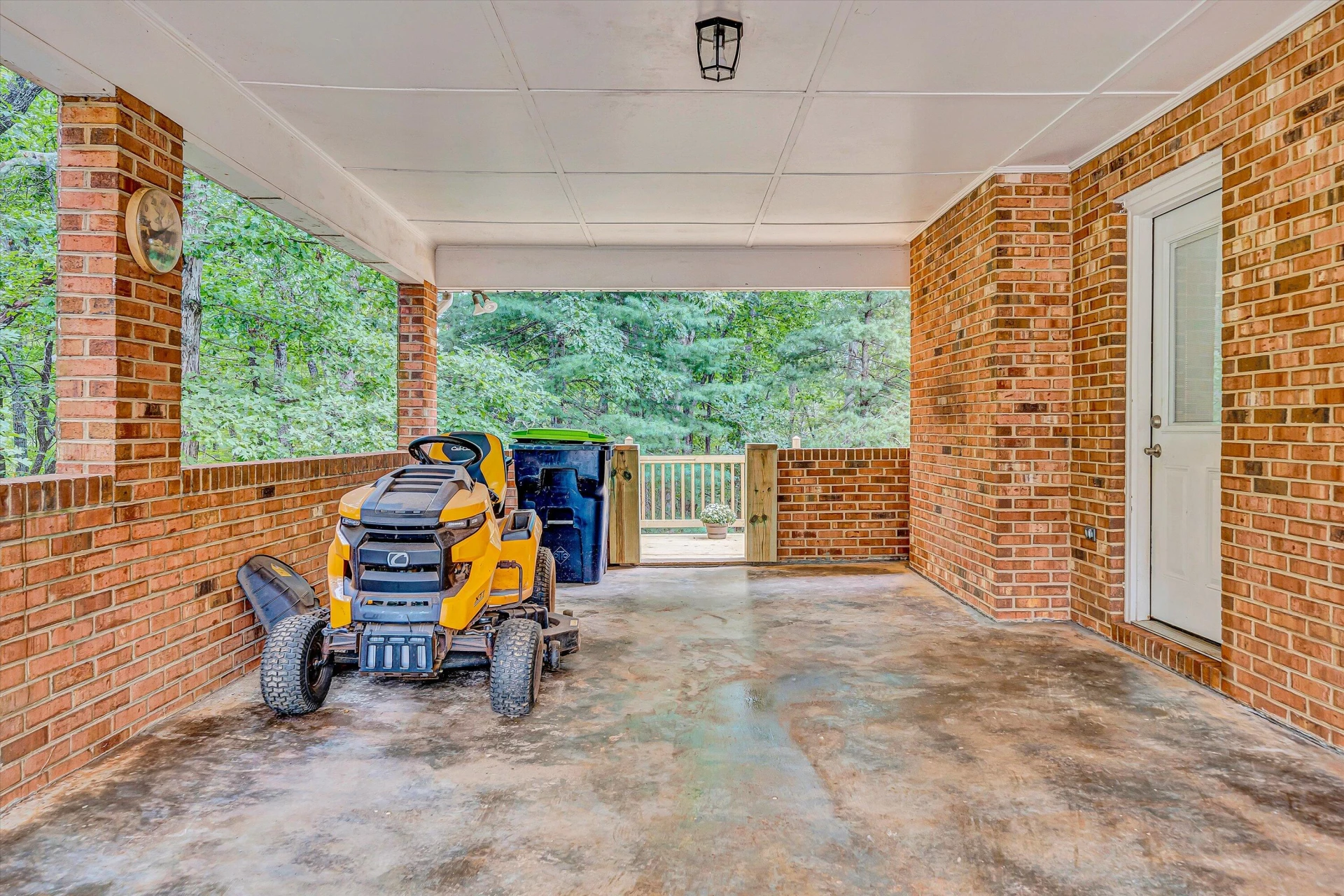 146 PINEVIEW DR - Photo 34