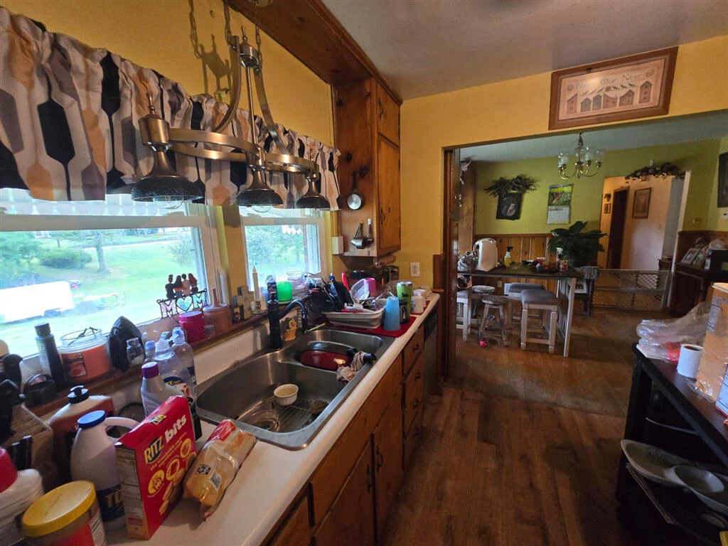 3417 Windsor RD SW - Photo 11