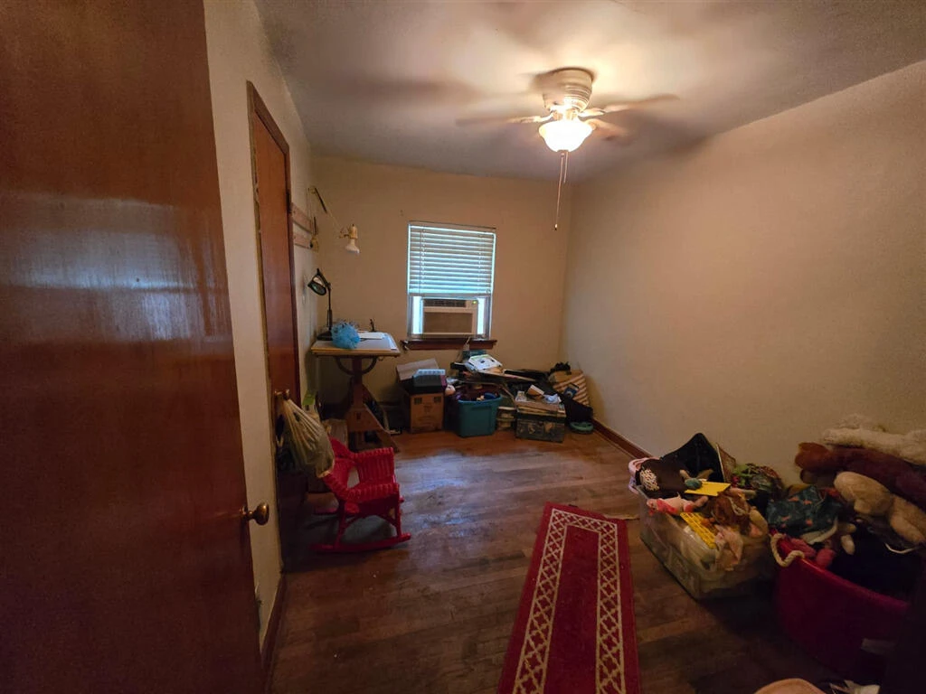 3417 Windsor RD SW - Photo 19