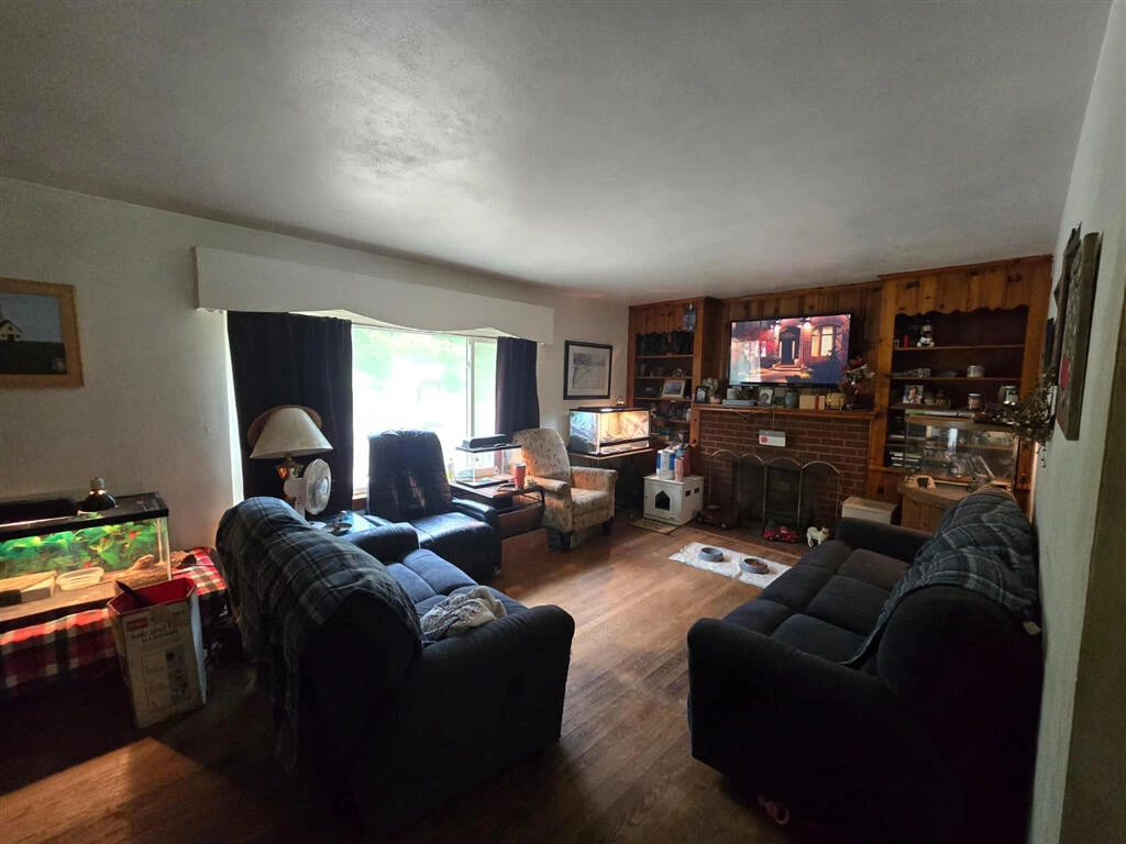 3417 Windsor RD SW - Photo 6