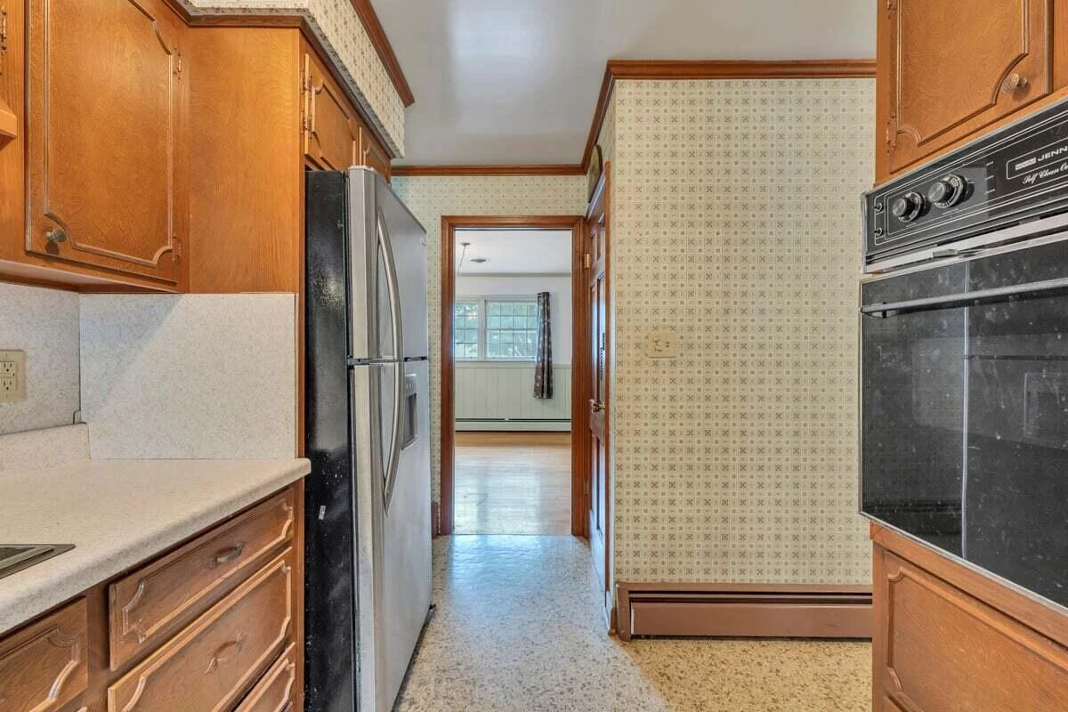 2546 Sharmar RD - Photo 51