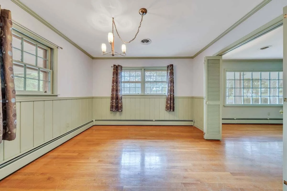 2546 Sharmar RD - Photo 54