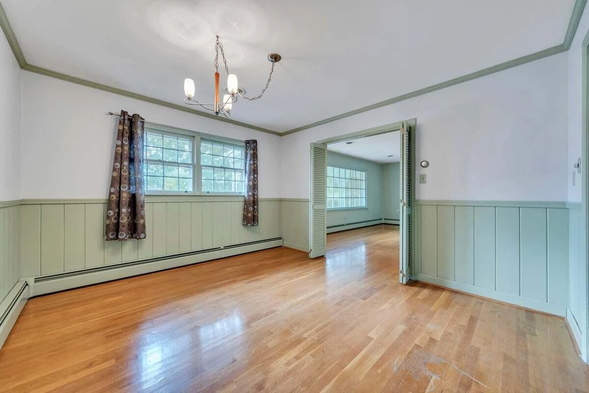 2546 Sharmar RD - Photo 56