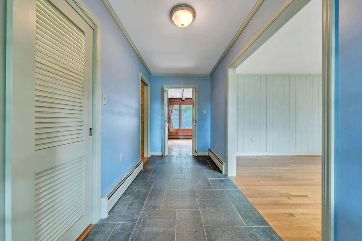 2546 Sharmar RD - Photo 67