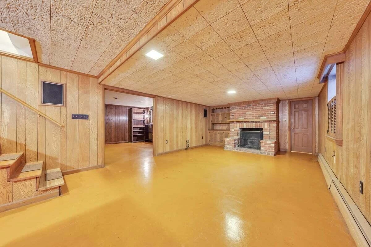 2546 Sharmar RD - Photo 86