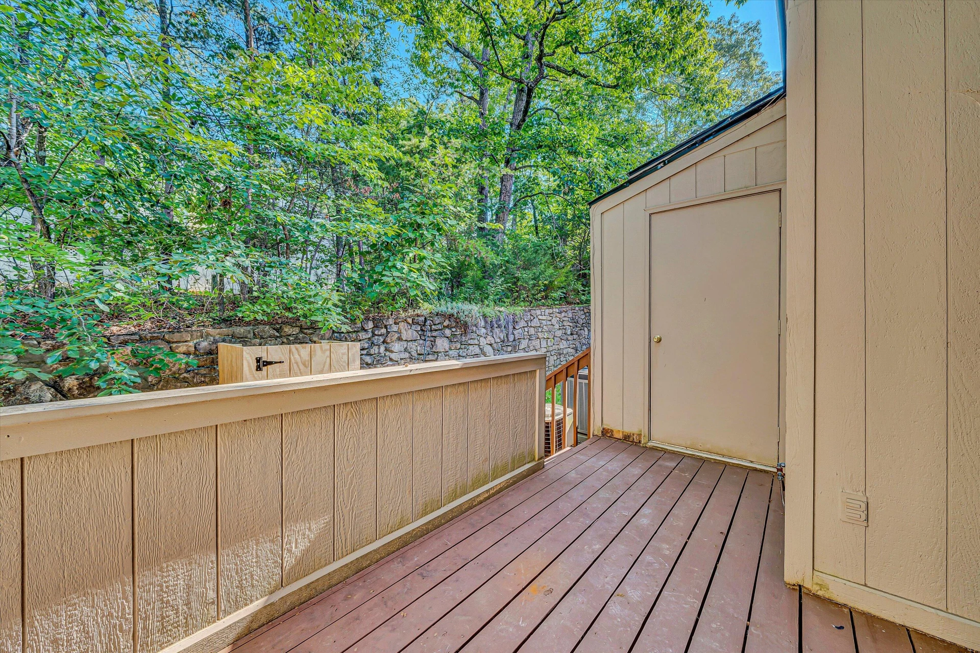 7228 Woods Crossing DR - Photo 18