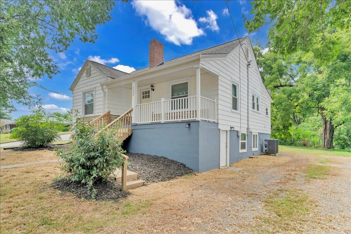 1352 Rivermont Heights RD - Photo 25