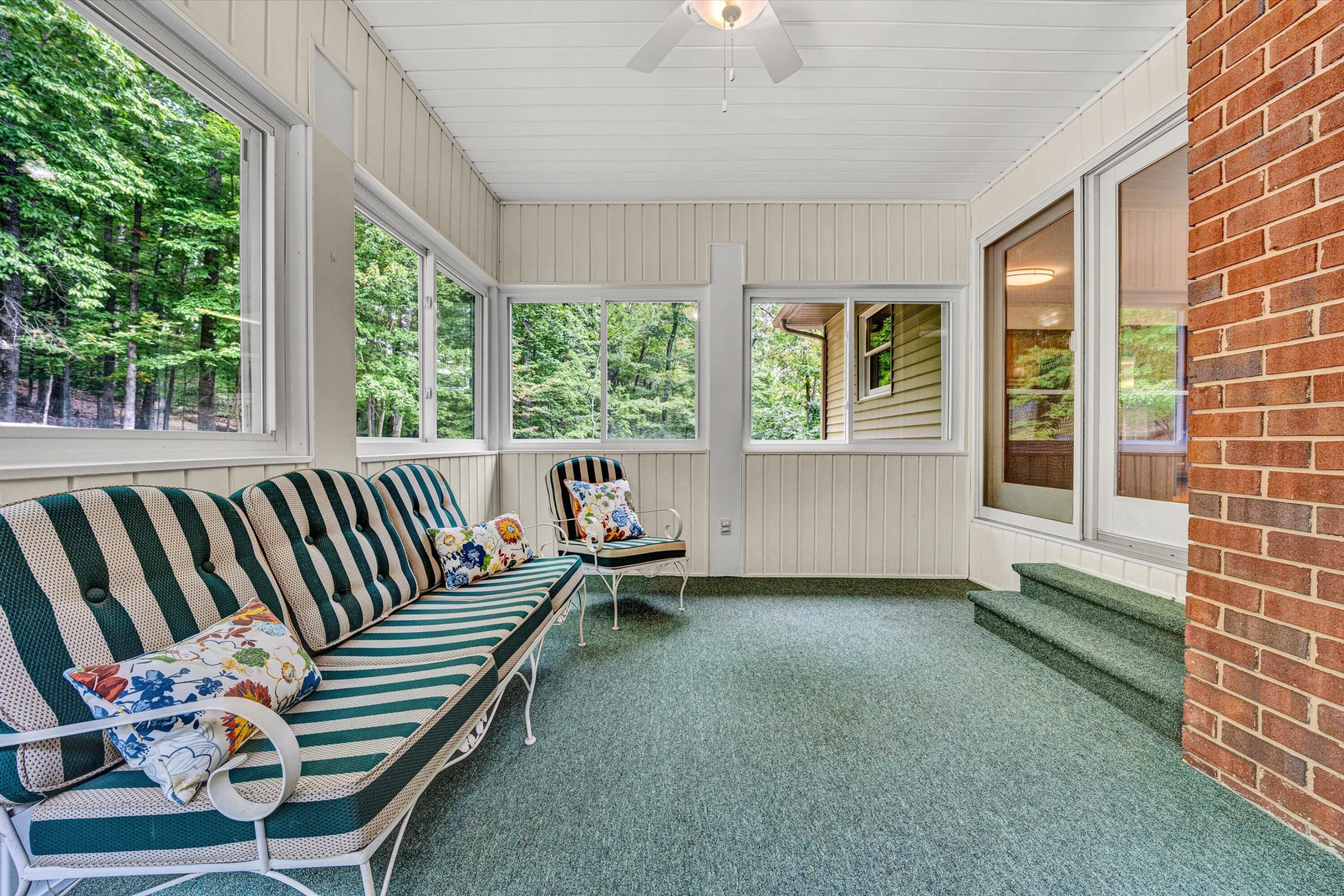 106 Sedgefield LN - Photo 15