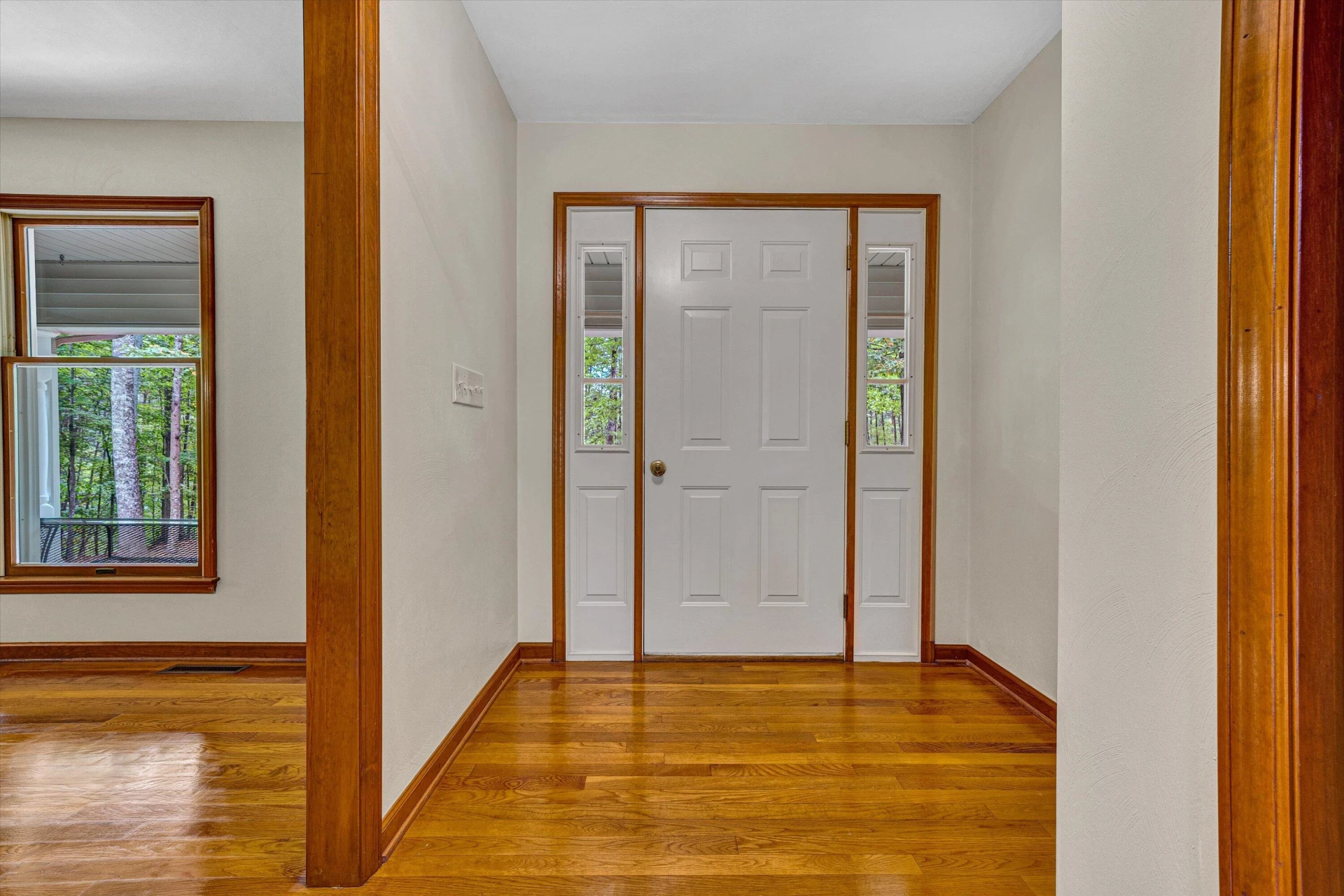 106 Sedgefield LN - Photo 2