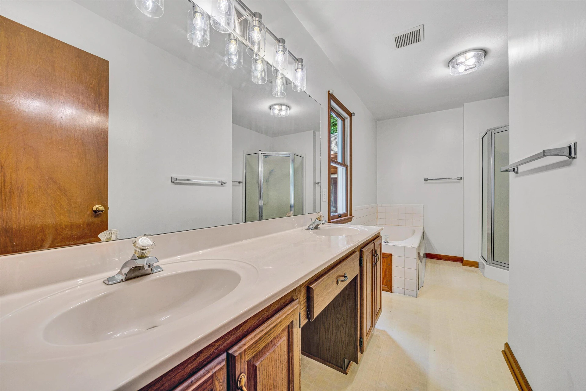 106 Sedgefield LN - Photo 22