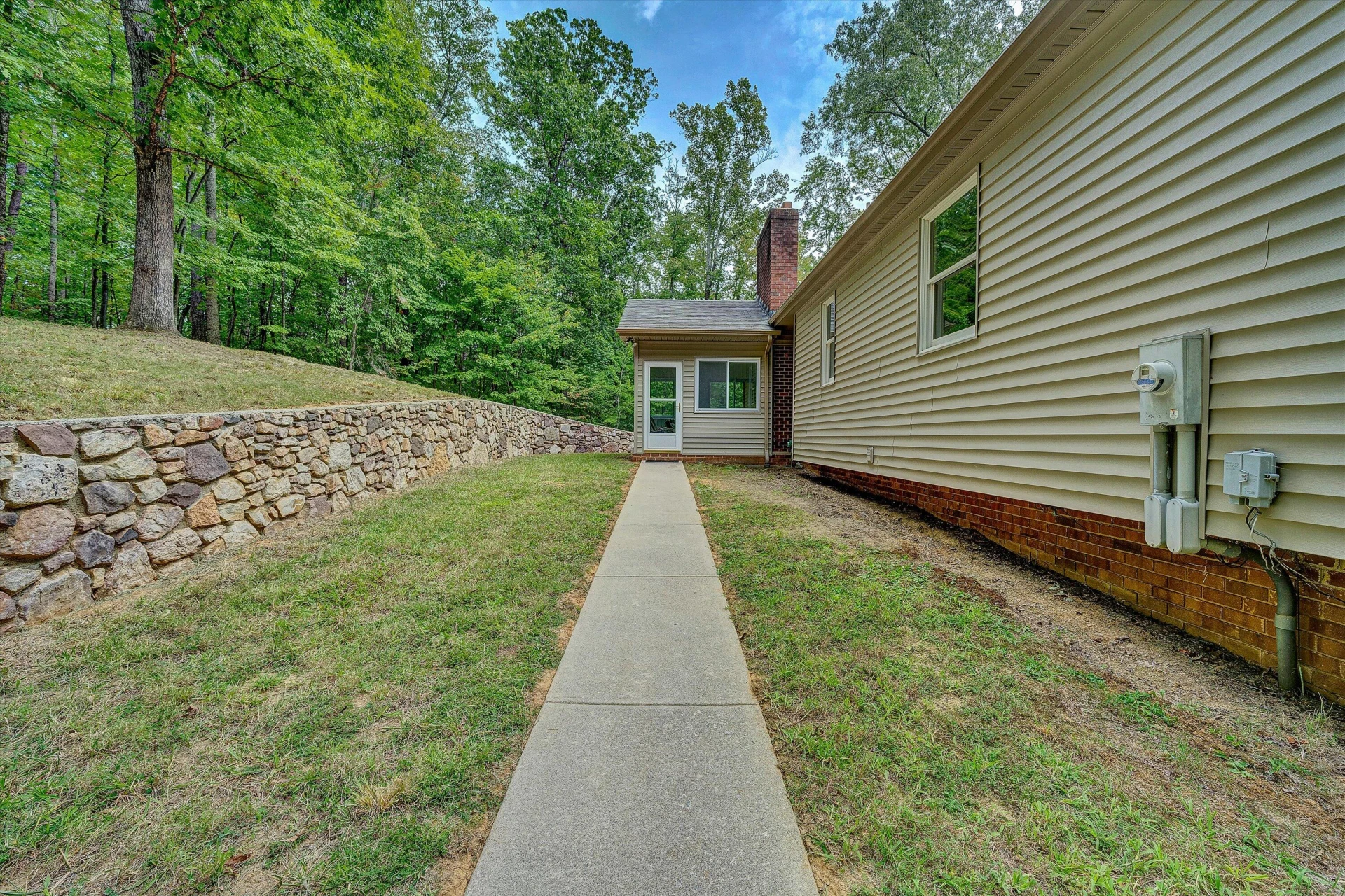 106 Sedgefield LN - Photo 35