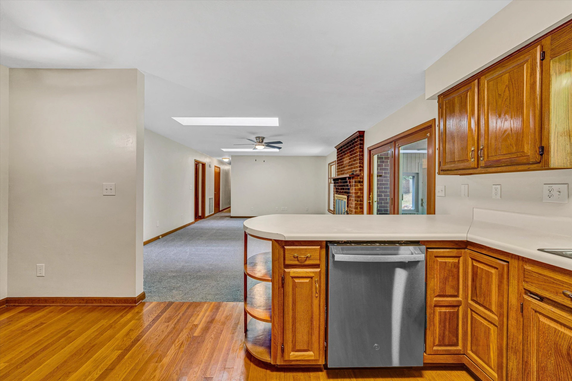 106 Sedgefield LN - Photo 9