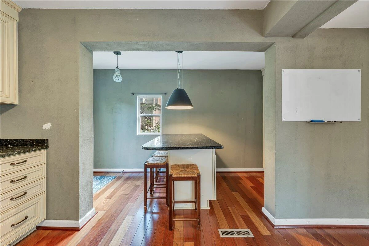3121 Corbieshaw RD SW - Photo 10