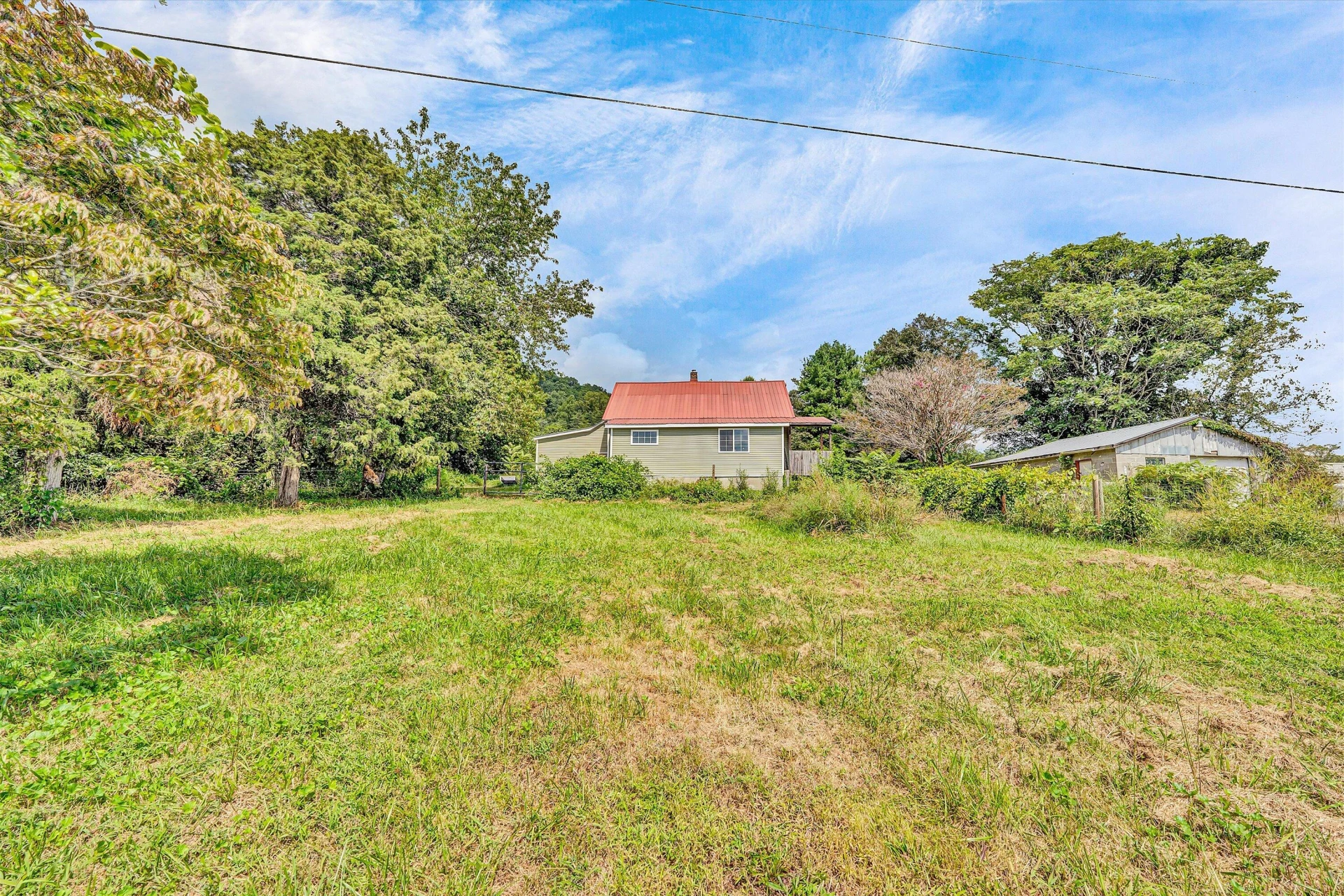 855 Algoma RD - Photo 2