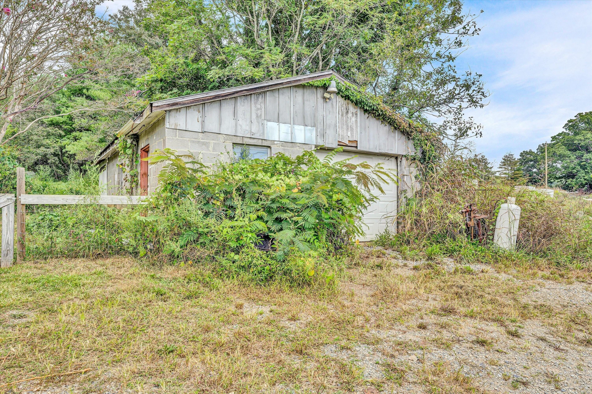 855 Algoma RD - Photo 24