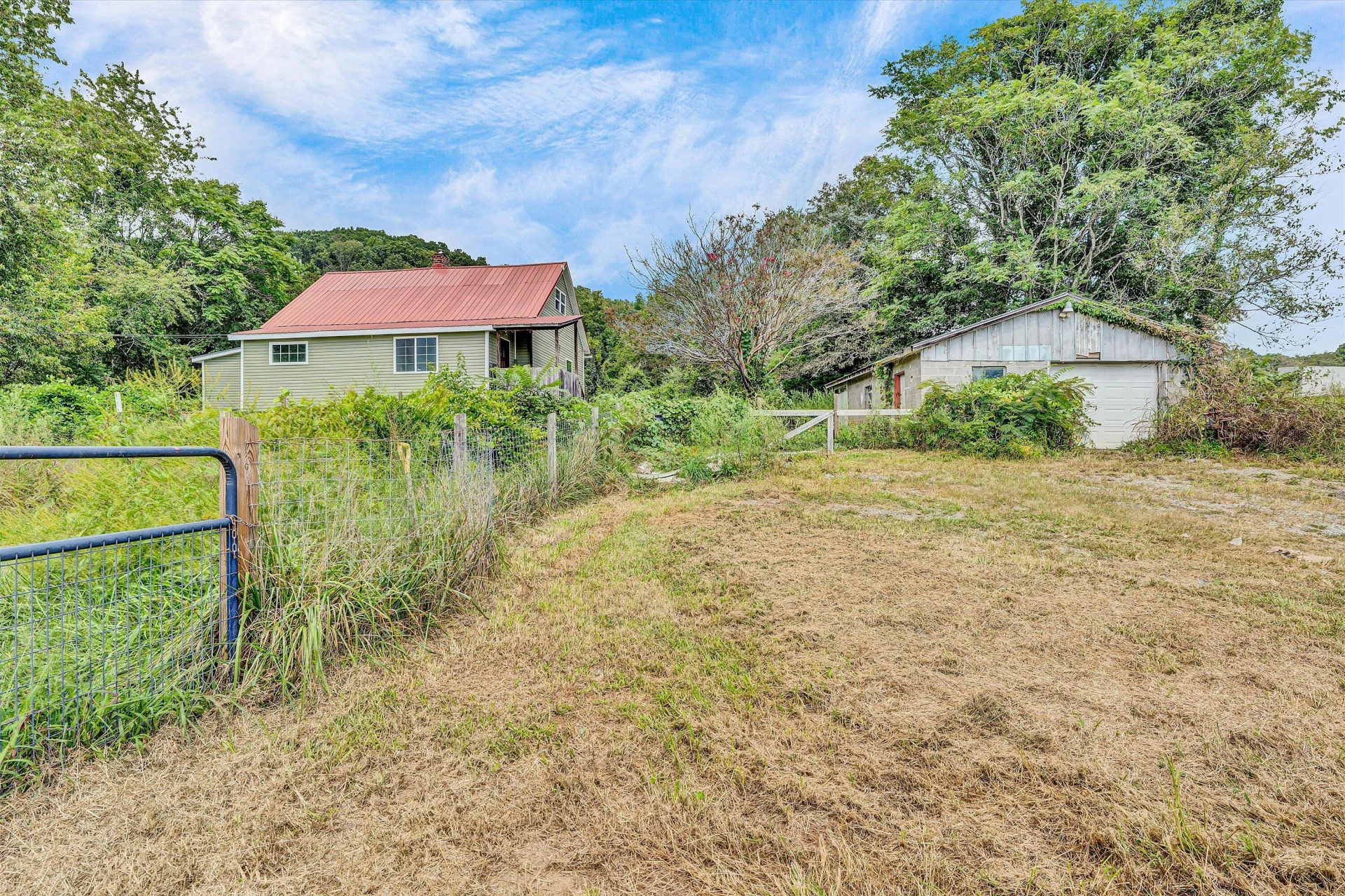 855 Algoma RD - Photo 5
