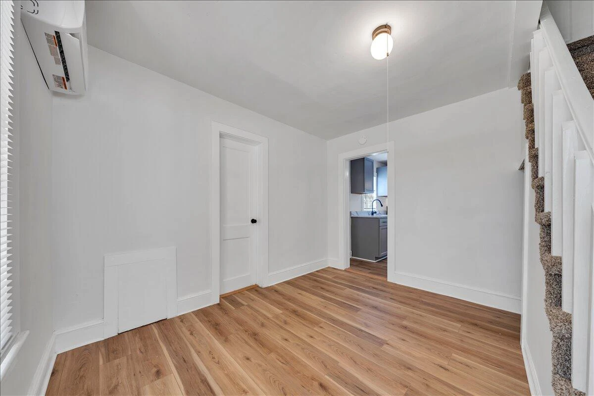 1044 brookdale ST - Photo 10