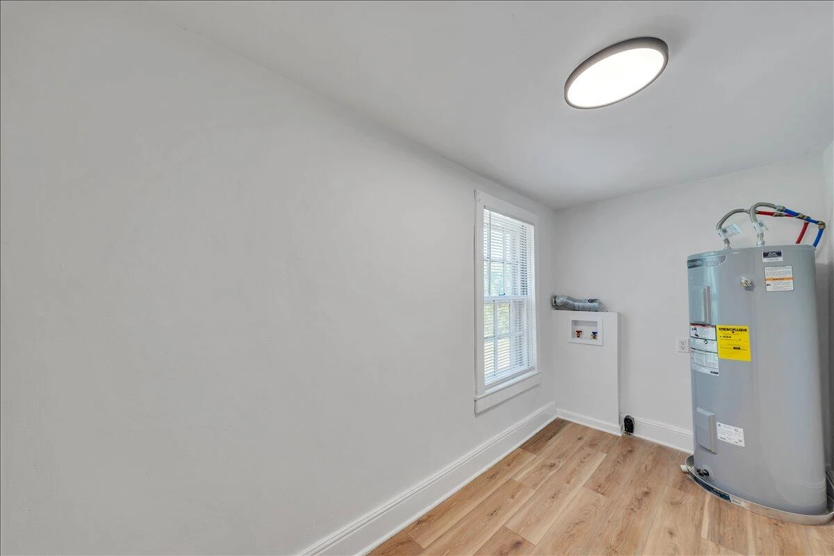 1044 brookdale ST - Photo 21
