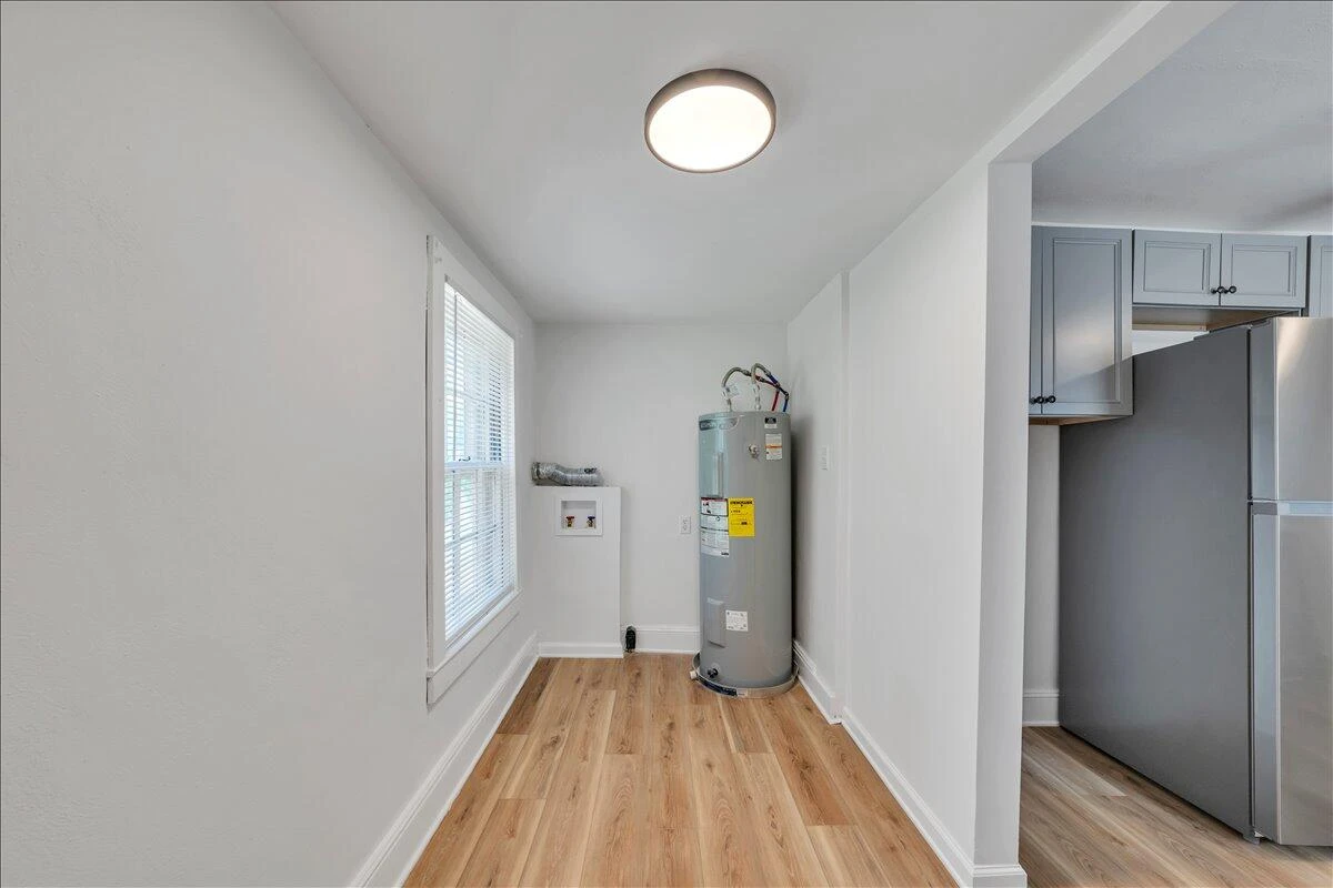 1044 brookdale ST - Photo 22