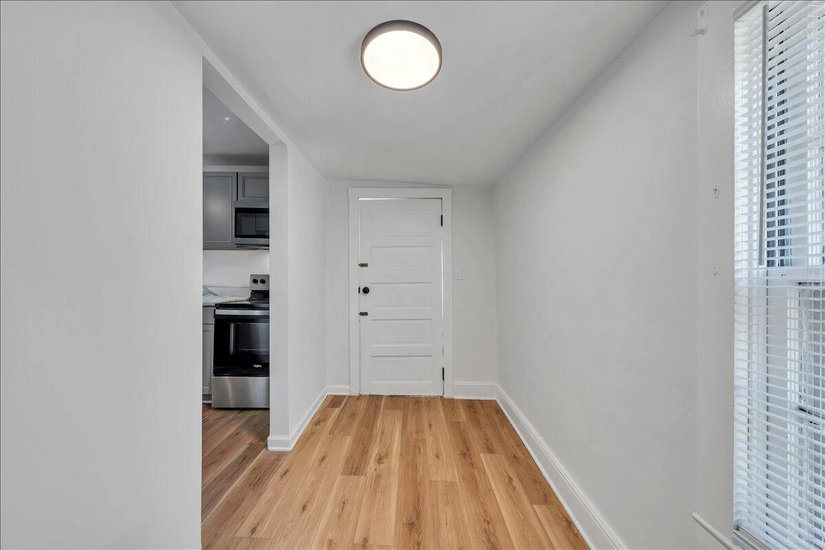 1044 brookdale ST - Photo 23