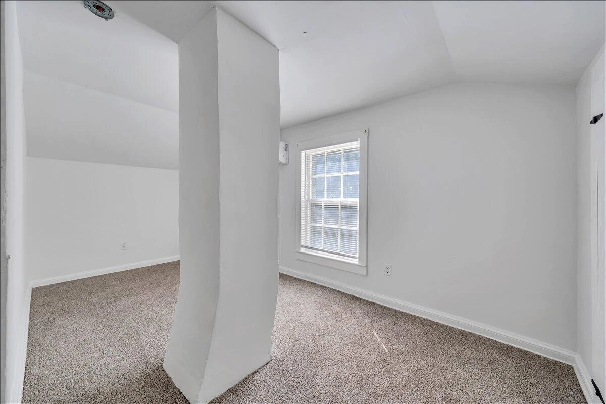 1044 brookdale ST - Photo 24