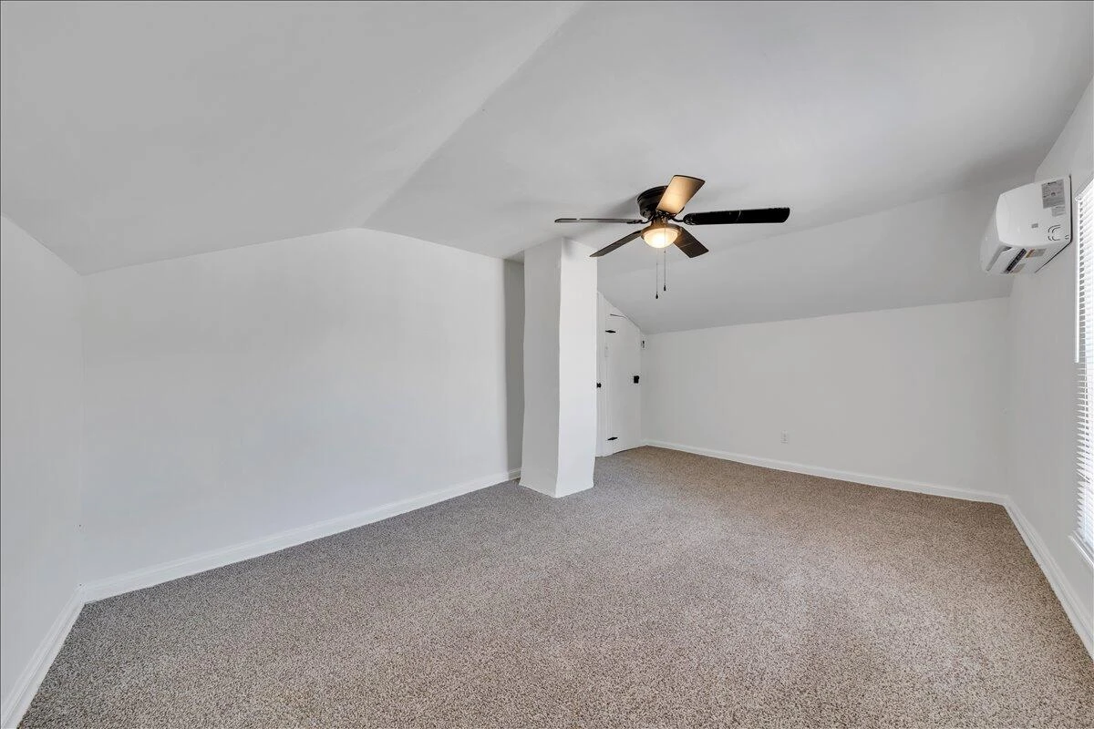 1044 brookdale ST - Photo 33
