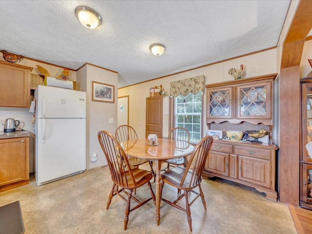 65 Peach CT - Photo 12