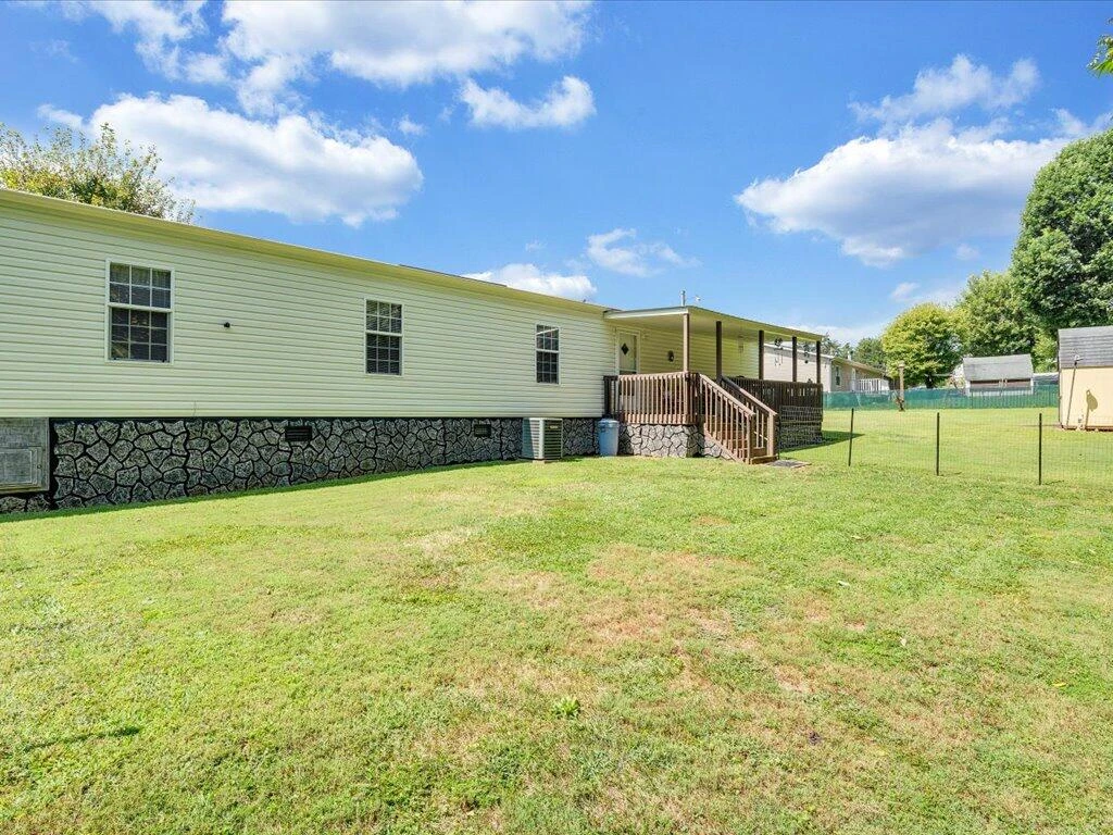 65 Peach CT - Photo 44