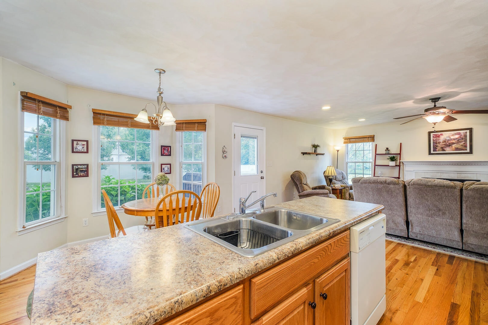 90 OAK DR - Photo 16