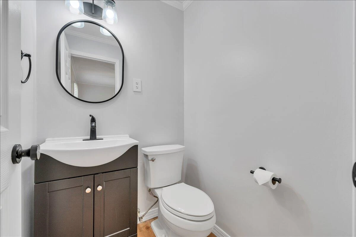 2728 Thompson Ridge RD - Photo 14