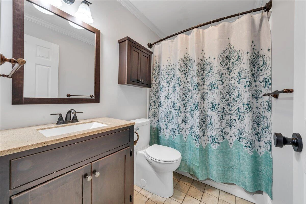 2728 Thompson Ridge RD - Photo 9