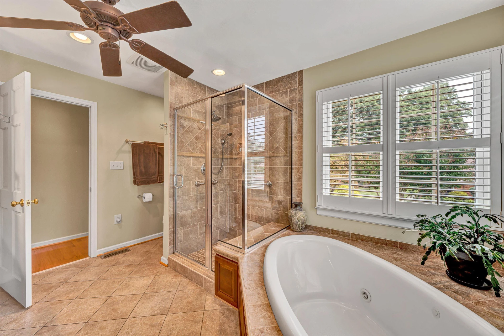 2836 Fairway Forest DR - Photo 38
