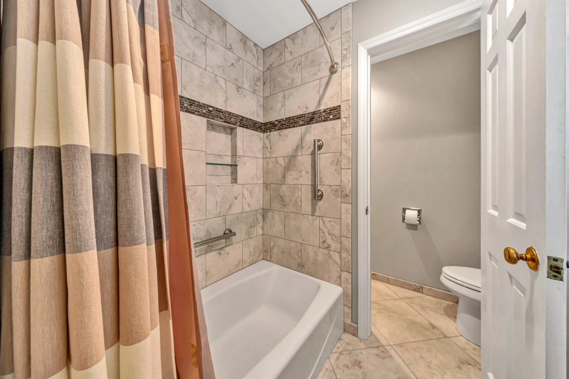 2836 Fairway Forest DR - Photo 47