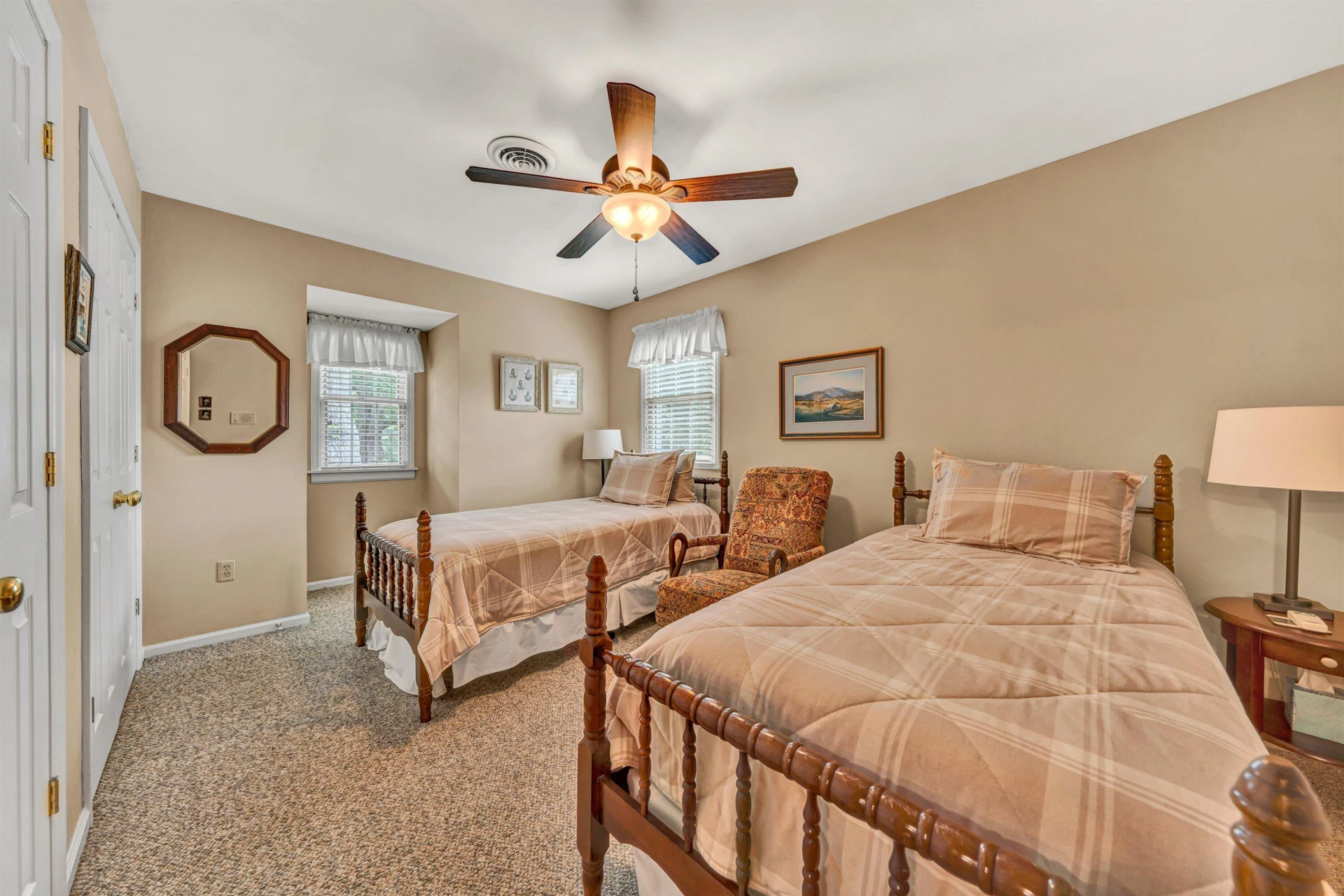 2836 Fairway Forest DR - Photo 52